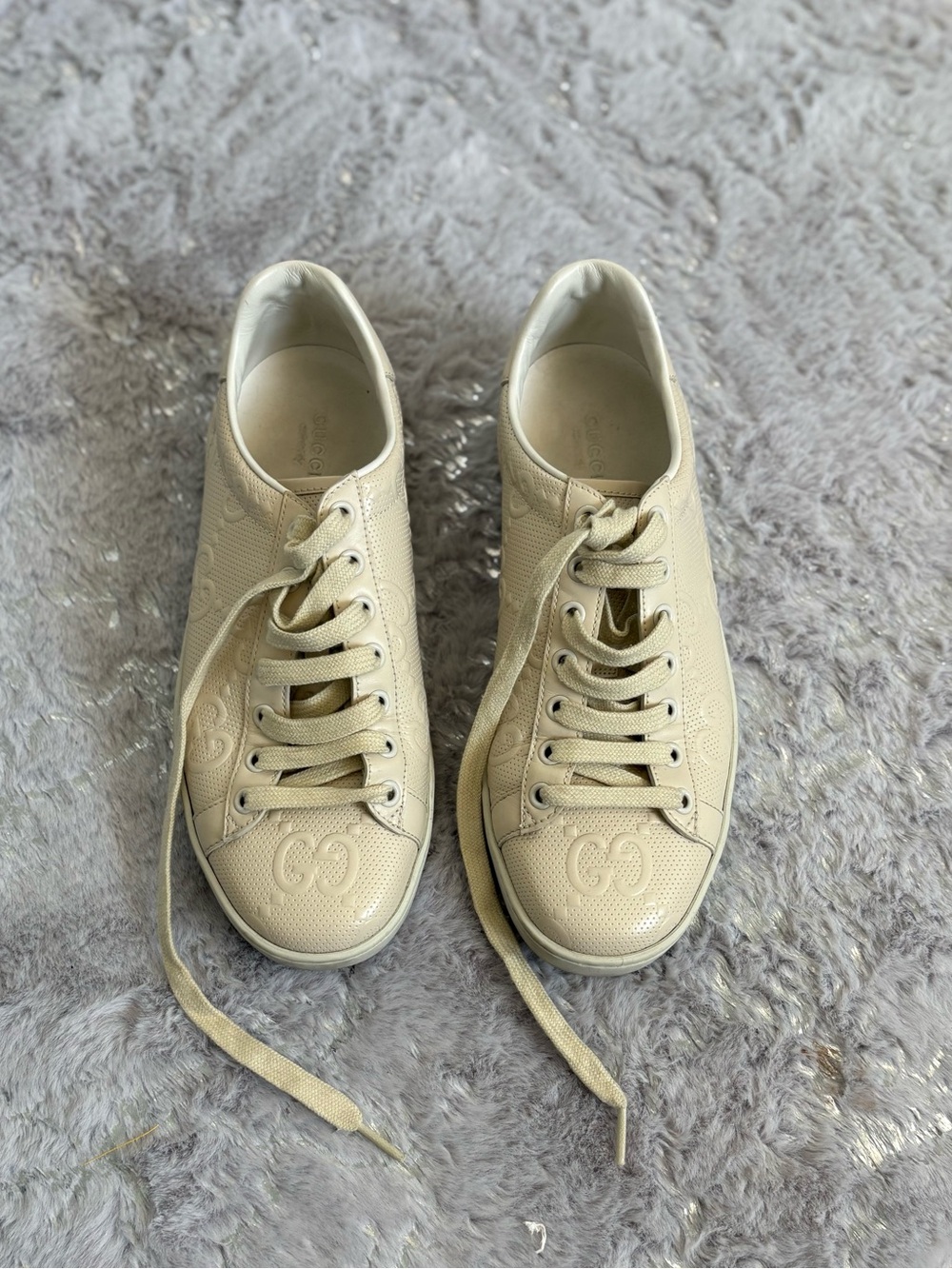 Gucci Cream Leather Women's Sneakers with Embossed GG